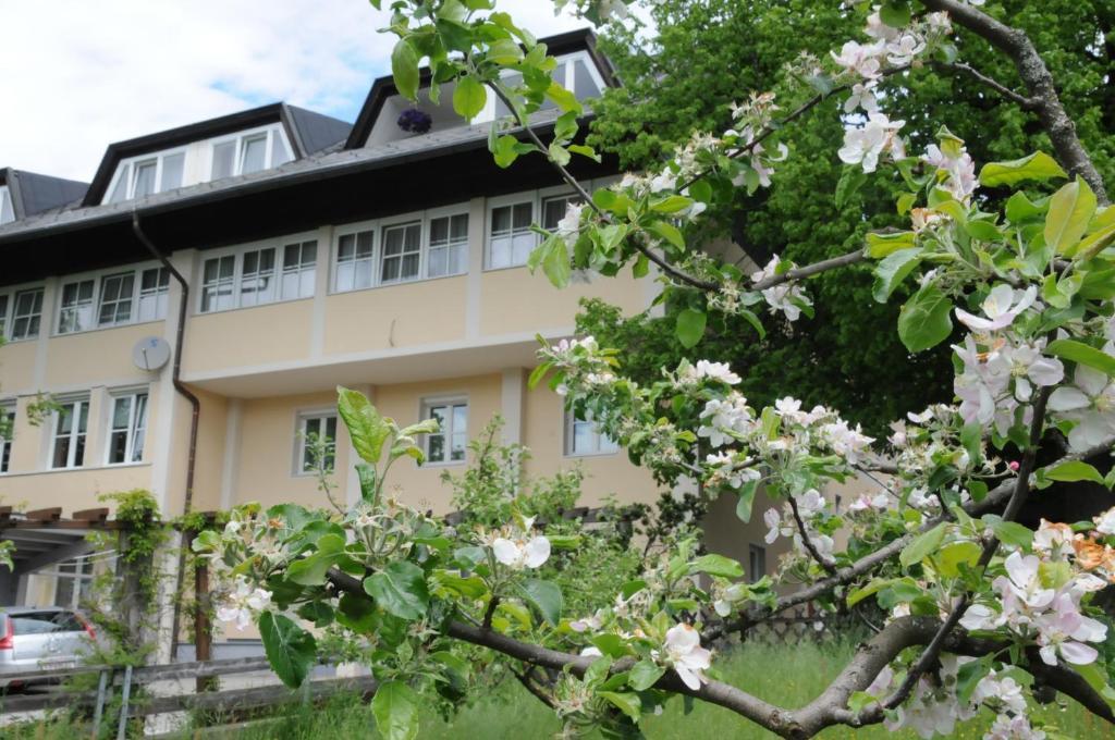 Gasthof Bacher Hotel Villach Exterior foto